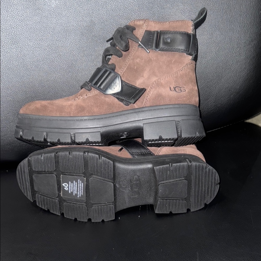 UGG Women's Ashton Lace Up Boot, Dark Earth. - Picture 5 of 8